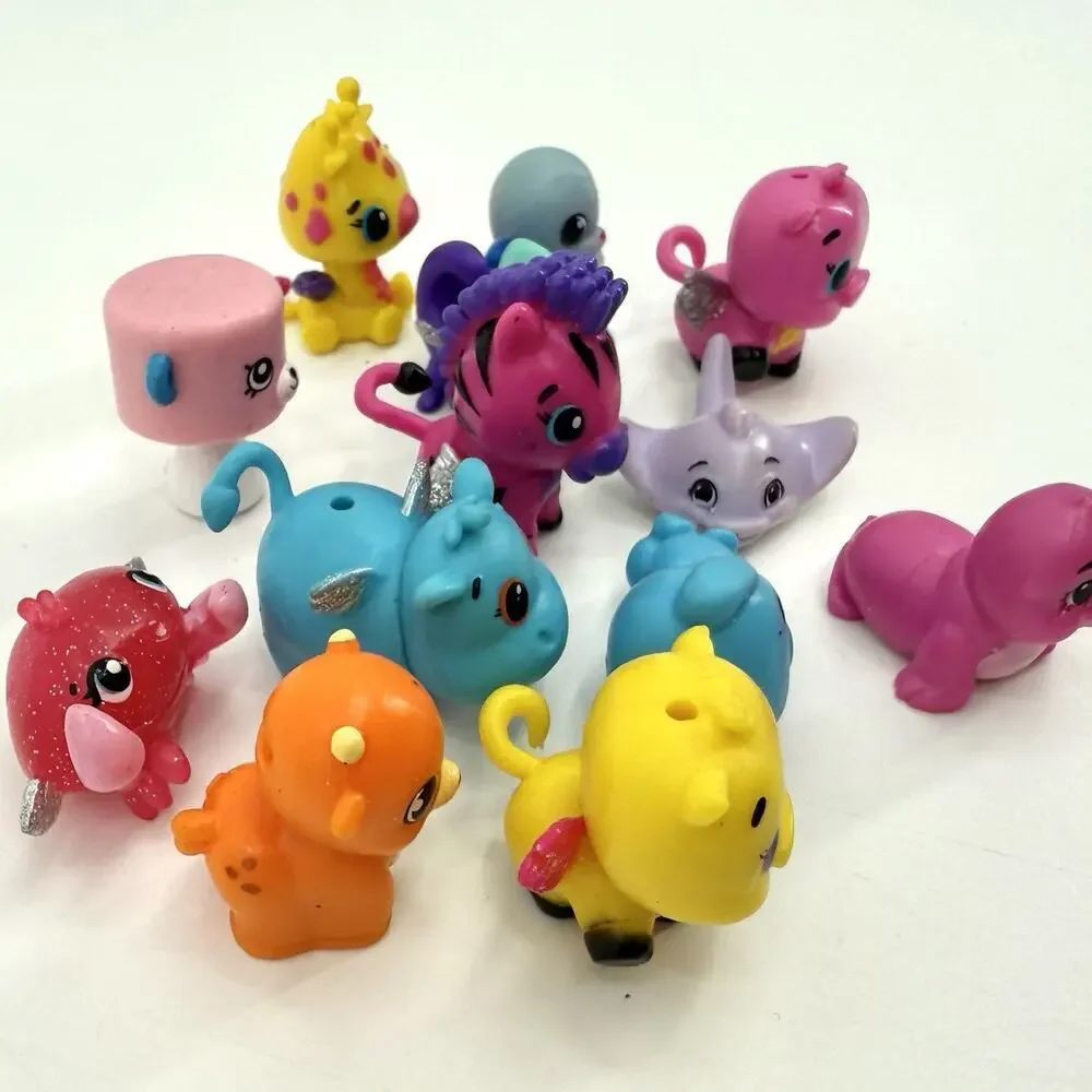 Lot of 13 Random Assorted Hatchimals Hatchlings & Splashling Mini Figures